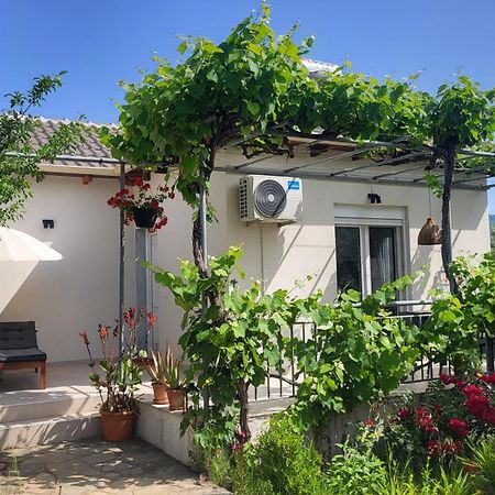 Ioannis Houses - Gemuetliches Ferienhaus Im Olivenhain Skala Potamia  Oda fotoğraf