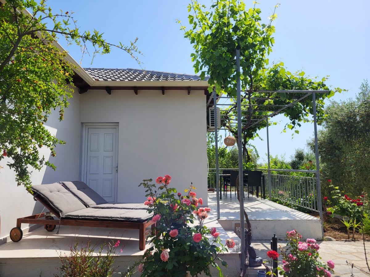 Ioannis Houses - Gemuetliches Ferienhaus Im Olivenhain Skala Potamia  Dış mekan fotoğraf